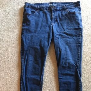 Size 16 Old Navy Jeans 4 pair